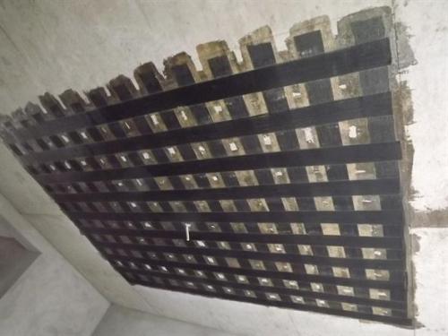 元门乡楼板加固